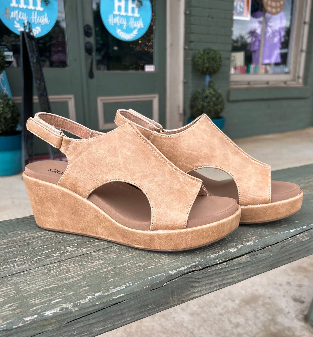 Carley Wedges | Corkys Footwear