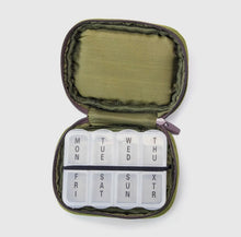Load image into Gallery viewer, Pill &amp; Vitamin Case Black Leather