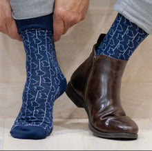Load image into Gallery viewer, Men’s Trouser Navy Georgia Socks